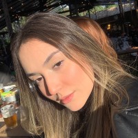 Larissa Souza