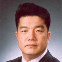 강 (Kang)규완 (Ken)