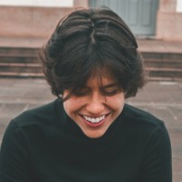 Júlia Dias