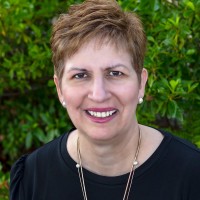 Jacqueline Raez