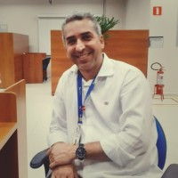 Adriano Álvares