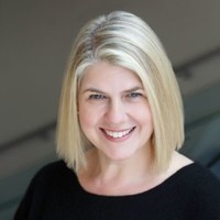 Elizabeth Semmelhack