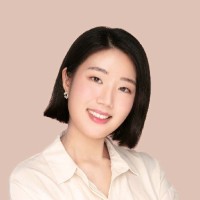 Yura L.