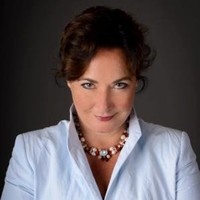 Esmeralda Hemels - Leadership and Change