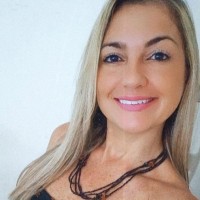 Flávia Brogno