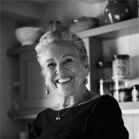 Lida Van Tilburg