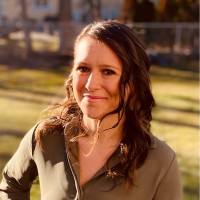 Lindsey Colasurdo, Ms