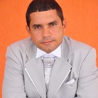 Weiner Carvalho