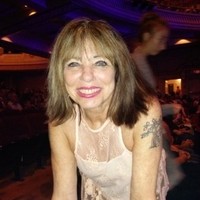 Laura Curtis