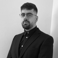 Ali H.