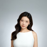 Yuwei Song