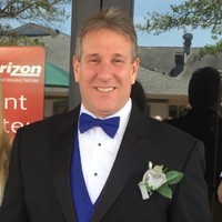 Tom Saxon