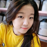 姜依彤