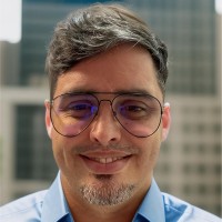 Mauricio Bravo