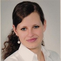 Simone Lukas