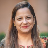 Arusa Lakhani