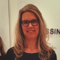 Lesley Mcmillan