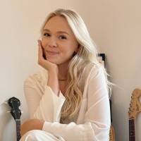 Emily Lessing