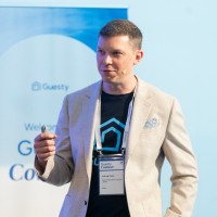 Andrew Evans