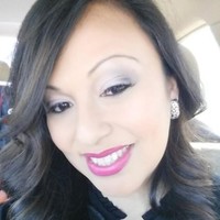 Younique Presenter Amanda Rodriguez