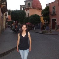 Ana Gabriela P Longoria