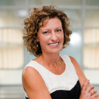 HEIDI GRAVES