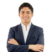 César Santiago León García