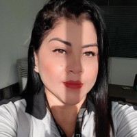 Hellen Correa