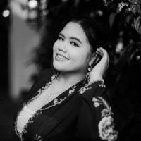 Winona Azalia