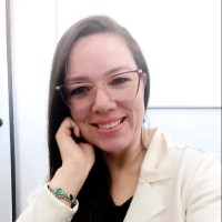 Luciana dos Santos Pinto