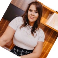 Bruna Loures