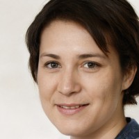 Suzanne Freeman