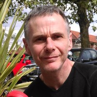 Simon Evans