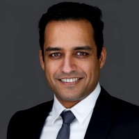 Deepak Chokhani, Cfa