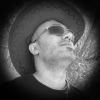 Darush Gh