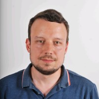 József Pintér