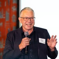 Simon Chaplin