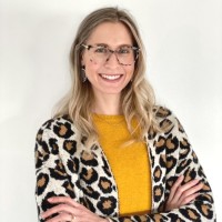 Erica Wyce, Bis, Hons
