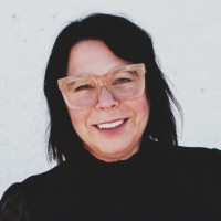 Angie Delong