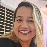 Eliane Brito