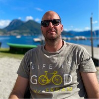 Stefan Veser