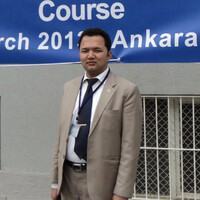 Mukhtar Farhang