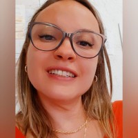 Andréa Vieira Bressan