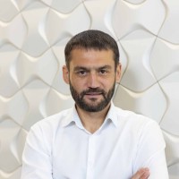 Dan Untura
