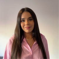 Isis Reina