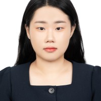 김아영