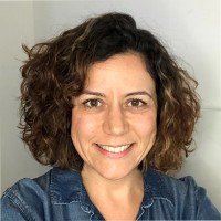 Renata De Moura Estève