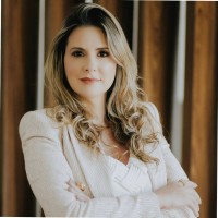 Flávia Vilela Caravelli