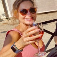 Suzanne Duarte