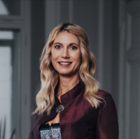 Christina Stauber